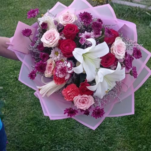 Lilyum Gül Buketi